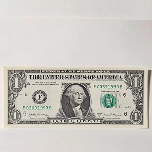 $1 Birthday Note One Dollar Bill F03691993B Uncirculated ( Trailing Year 1993 ) - Picture 1 of 1