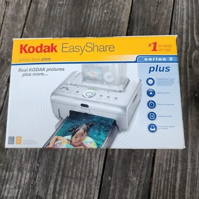 Kodak EasyShare Series 3 Digital Photo  Printer Dock Bundle - Image 1 of 4