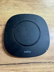 Belkin F8M747 Qi 5W Wireless Charge Pad Boost Up Fast Charge Black White - Picture 1 of 4