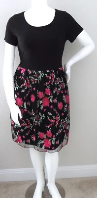 Vestido Camiseta Gilli Bordado Floral En Capas Tul Negro Plus 2X 3X - ¡Nuevo! Foto 1 de 4