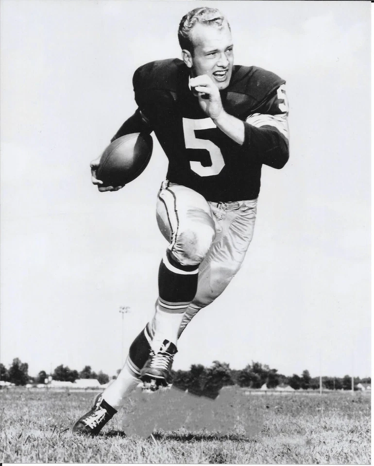 Paul Hornung Photo Green Bay Packers NFL Football Photo 8x10 1957-1966 NFL - Image 1 of 1