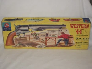 Pyro 1:1 Scale Western "44", 1860 Army Model - Picture 1 of 1