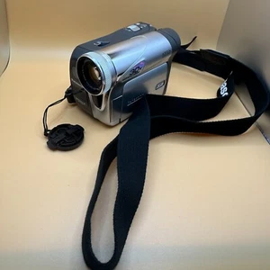 Panasonic PV-GS35 MiniDV Video Camcorder Kamera mit Tasche & Kabeln, getestet - Bild 1 von 9
