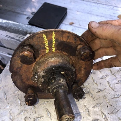 MADERAS L306 CONJUNTO POLEA CUBO HUSILLO CUBIERTA CORTACÉSPED 65137 12623 Foto 1 de 4