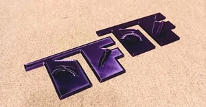 Vintage MOTU Figure Stands-3D Printed-Purple (Lot 0f 2) Toy Federation Logo - Picture 1 of 8