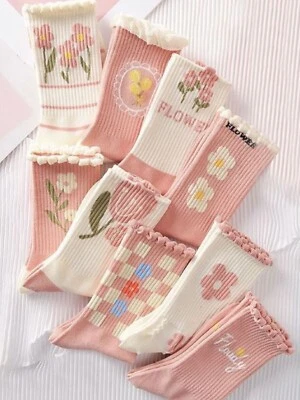Women's Sweet & Cute Floral Pattern Breathable and Sweat-Absorbent Cute Socks