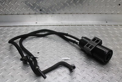 Suzuki vstrom 650 DL650A 2013 ABS EVAP bote 17210-15H00 Foto 1 de 4