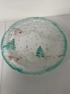 Mikasa Christmas Village Santa Crystal Red Green Etched 15 Inch Serving Platter - Picture 1 of 4