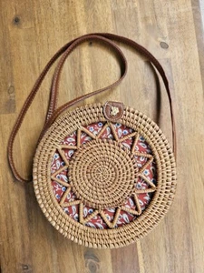 Rattan Straw Woven Circular Round Cross-body Strap Bag Fabric Floral Red - Picture 1 of 5