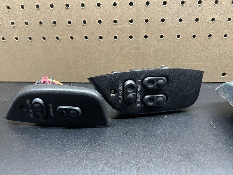 Dodge Ram 1500 2500 3500 Master Power Window Lock Switch Left Right 94 95 96 97 - Image 1 of 4