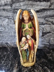 Hand Crafted Wood Guardian Angel Nativity Faux wood 9 Inches Tall - Imagen 1 de 6