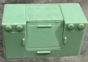 Mobili casa delle bambole vintage anni 40 Plasco cucina superiore fornello verde - Foto 1 di 9