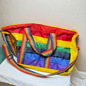 Vintage Rainbow Stripe Duffle Bag 1980's Classic Workout  - Picture 1 of 5