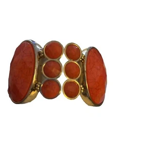 Coral Colored Stretch Chunky Bracelet Vintage Beautifully Designed - Picture 1 of 7