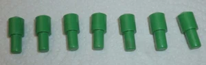 Vintage Solitaire Spare Pegs x 7 - Green - Picture 1 of 2