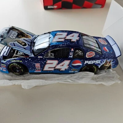 B7-14 JEFF GORDON #24 STAR WARS EPISÓDIO I “BANCO” - 1999 CHEVY MONTE CARLO - Imagem 1 de 4