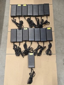Lot de 15 adaptateurs LiteOn PA-1311-07 - Occasion - Photo 1/9