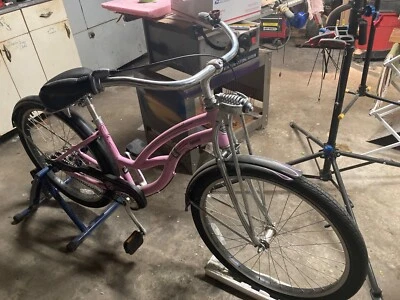 Trek BONNIE Comfort CRUISER SPRINGER Bike Small 17” FRAME 7 Spd ALUMINUM RARE - Image 1 of 4