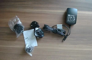 PHIHONG Netzteil Ladegerät mini-USB für Navi, TomTom, PDA, O2 XDA, MDA 5,2V 0,5A - Bild 1 von 2