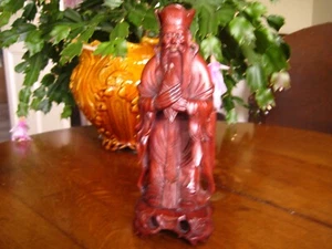 CHINESE FIGURINE - EMPEROR? - BEAUTIFULLY HAND CARVED - 21 cm - Picture 1 of 11