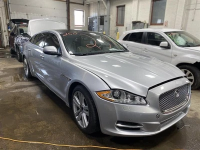 CAIXA DE FUSÍVEIS Jaguar Vanden Pl XJ XJL XJR 2010 10 2011 11 2012 12 1405510 - Imagem 1 de 4