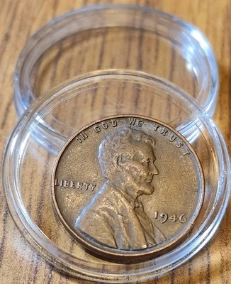 Year End Bonus: Vintage 1946 Lincoln Wheat Penny No Mint Mark Rare Find - Image 1 of 2