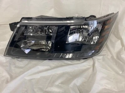 Lámpara de luz halógena del lado izquierdo del conductor Dodge Journey 2014-2018 OEM Foto 1 de 4