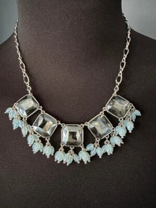 New - Gorgeous Ann Taylor Statement Necklace with Blue Glass Droplets - Picture 1 of 6