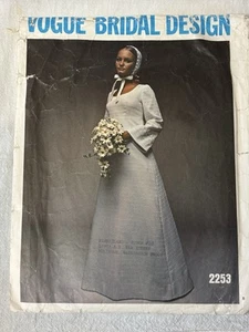 Abito da sposa vintage Vogue anni 70 2253 parzialmente usato completo 32-1/2” B - Foto 1 di 6