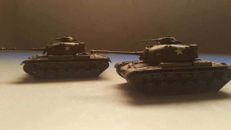 Roco minitanks .1 pz.US/NATO M48a1 NAM war da collezione verniciato - Immagine 1 di 4