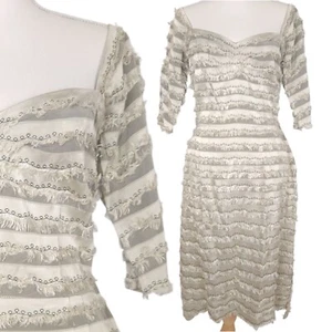 Vestido de satén Lilli Diamond Couture para dama 14 nupcial con flecos bomba años 60 - Imagen 1 de 16