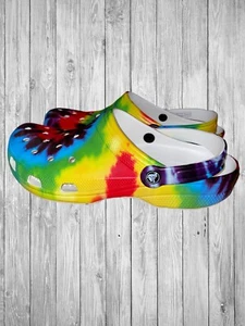 Crocs Classic Tie-Dye Graphic Clog M 10 / W 12 Neu mit Etikett - Bild 1 von 7