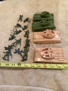 PLASTIKPANZER & SOLDATEN - WÜSTE UND DSCHUNGEL - MEHRSCHÜTZE - Bild 1 von 6