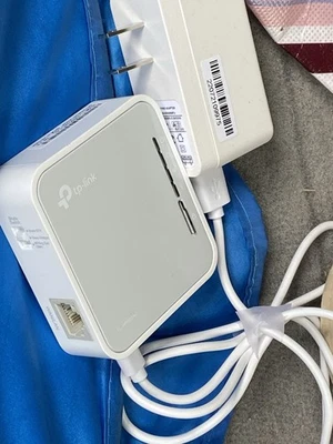 TP-Link AC750 Wireless Portable Nano Travel Router(TL-WR902AC) - Used - Image 1 of 2