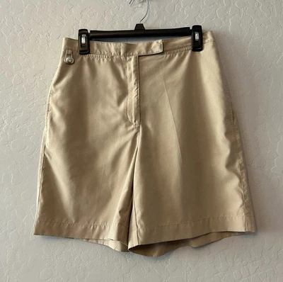 Liz Golf by Liz Claiborne beige Bermuda coolmax golf shorts size 8 - Image 1 of 4
