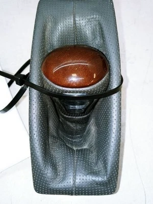 Cadillac CTS 2003 perilla de cambio automático con cubierta de maletero OEM usado probado  Foto 1 de 4