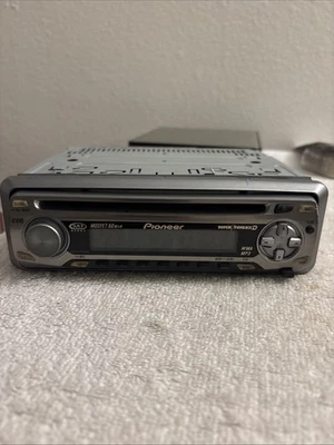 Vintage Pioneer DEH-P3700MP radio stereo MP3 WMA CD player SuperTuner IIID - Image 1 of 4