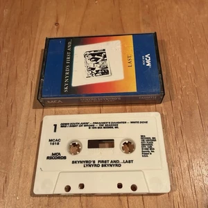 Lynyrd Skynyrd – Skynyrd's First And Last CASSETTE TAPE 80s US issue the outlaws - Photo 1/3