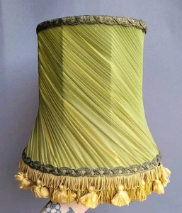 Lovely Green Pleated Chiffon Antique Lampshade With Gold Tassels - Picture 1 of 14