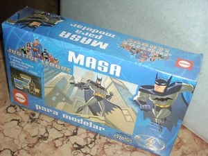 VINTAGE RARE ARGENTINA PLAY-DOH BATMAN PLAYSET JL DC COMICS SUPER POWERS NIB - Picture 1 of 3