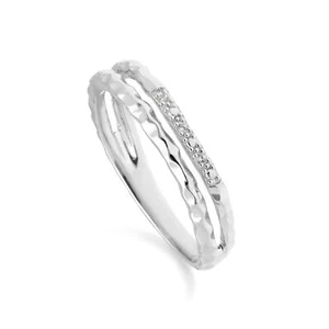 Anillo de doble banda martillado Diamond Pavé en oro blanco de 9 quilates - Imagen 1 de 2