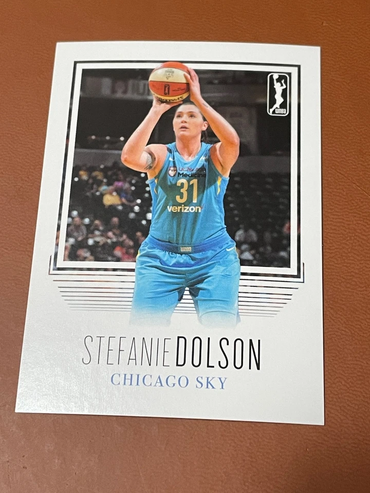 2018 Rittenhouse WNBA #18 Stefanie Dolson Chicago Sky - Image 1 of 1