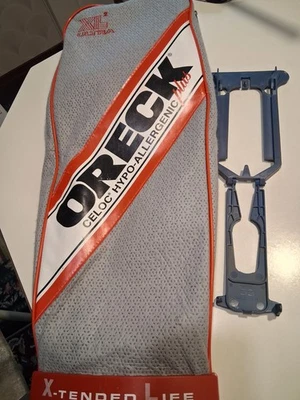 Oreck XL upright used bag with dock - Image 1 of 4