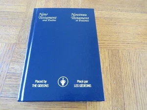 Gideons NEW TESTAMENT PSALMS ENGLISH/FRENCH bilingual language lessons NAS NEG - Foto 1 di 9