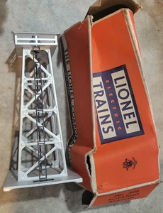 Lionel No 394  Tower Train with box - Picture 1 of 5