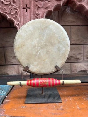 Antigua placa rodante y pasador de chapati de cocina india tallada a mano de piedra de mármol antiguo Foto 1 de 4