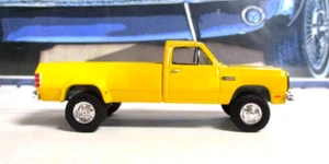 Greenlight Collectibles 1982 Dodge Ram D-350 Dually Truck New/Loose Metal/Metal! - Picture 1 of 17