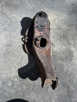 Brazo de control inferior derecho delantero Chevrolet Impala 1965-1966 para con barra estabilizadora Foto 1 de 4