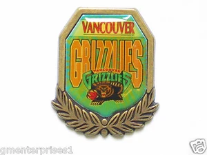 Vintage Defunted Vancouver Grizzlies NBA   Pin - Picture 1 of 1