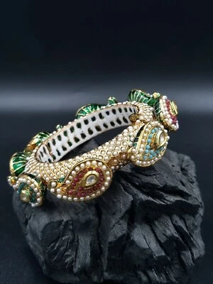 Indian Kundan Green Bangle Gold Plated Bridal Jewelry Traditional Ethnic Wear - Image 1 of 3